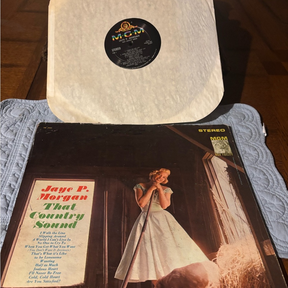 Vintage country pop LP: That Country Sound by Jaye P. Morgan, 1961